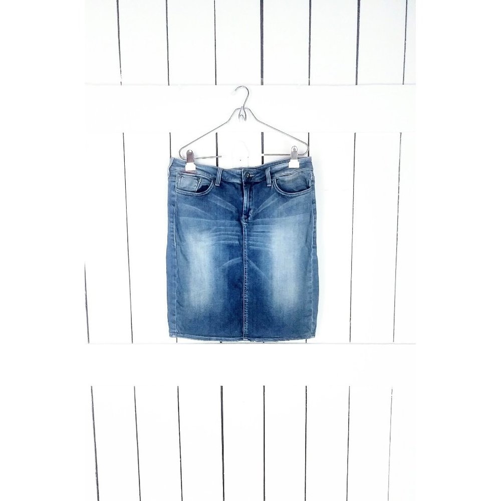 90s  blue faded wash jean denim stretch chambray pencil skirt